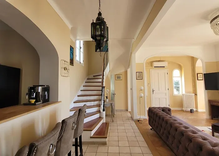 Ardjoeno Villa Mandelieu
